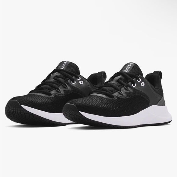 Brand new Under Armour Charged Breathe TR 3 Size 9 sneakers. - Picture 1 of 7